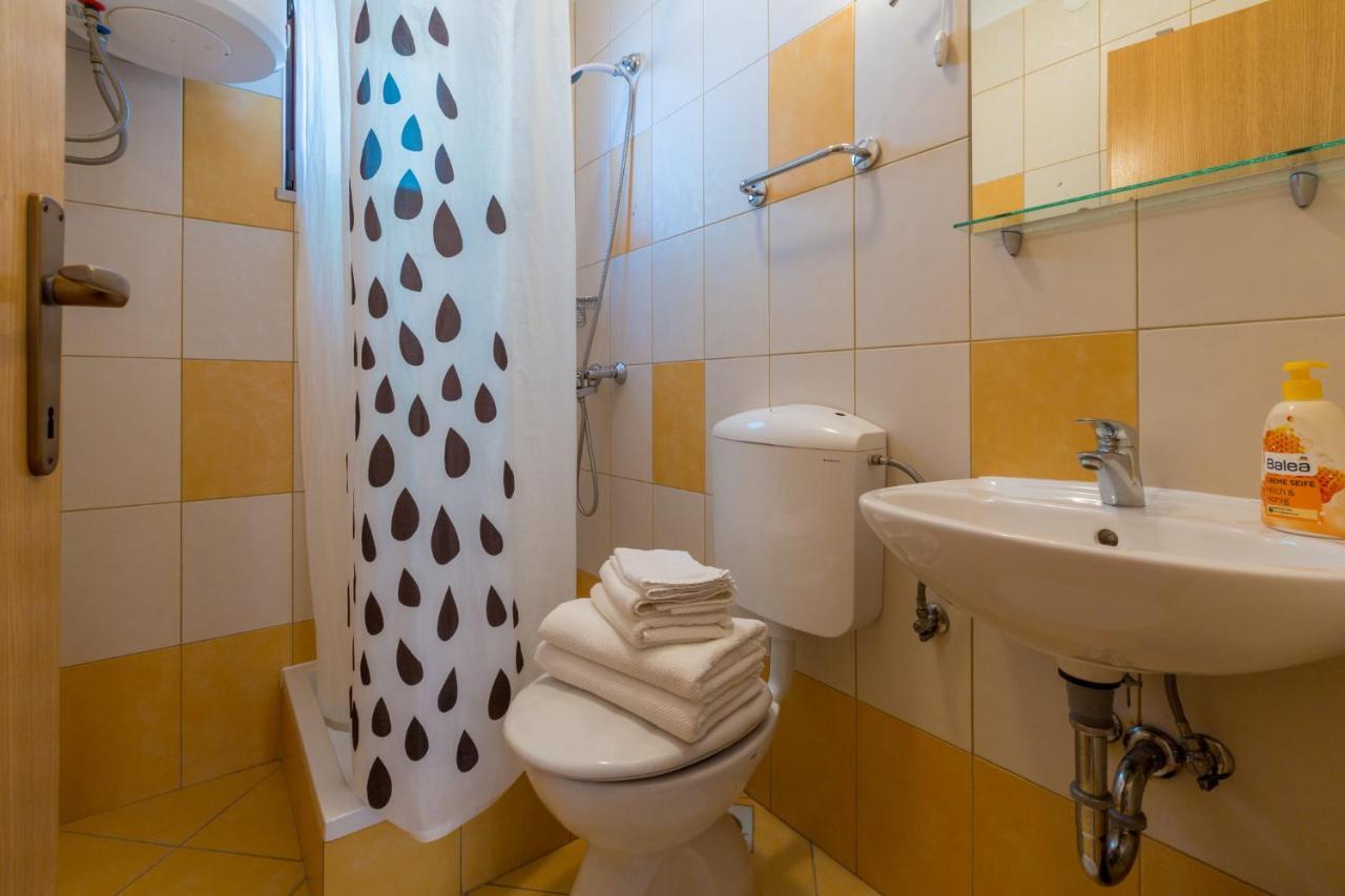 Apartamento Amila Crikvenica Exterior foto