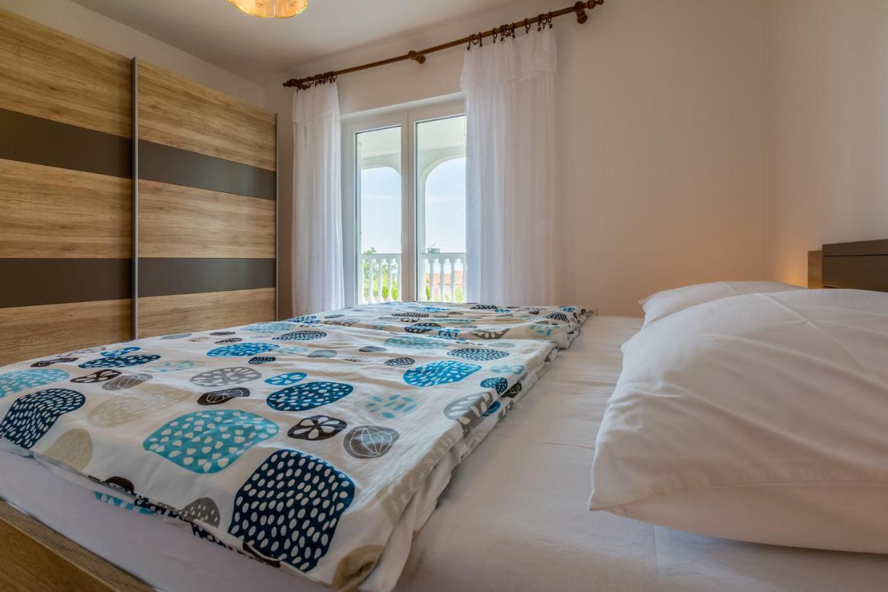 Apartamento Amila Crikvenica Exterior foto