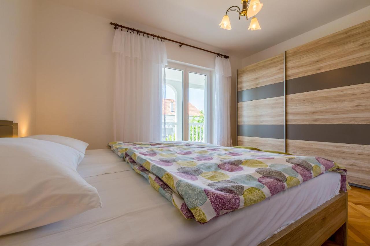 Apartamento Amila Crikvenica Exterior foto